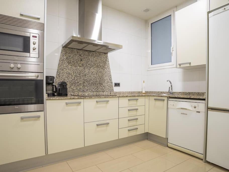 ¡Apartamento En El Centro De Barcelona! Exterior foto